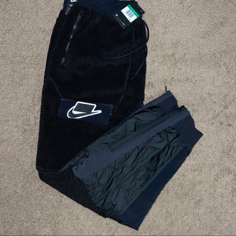 Men’s Nike pants